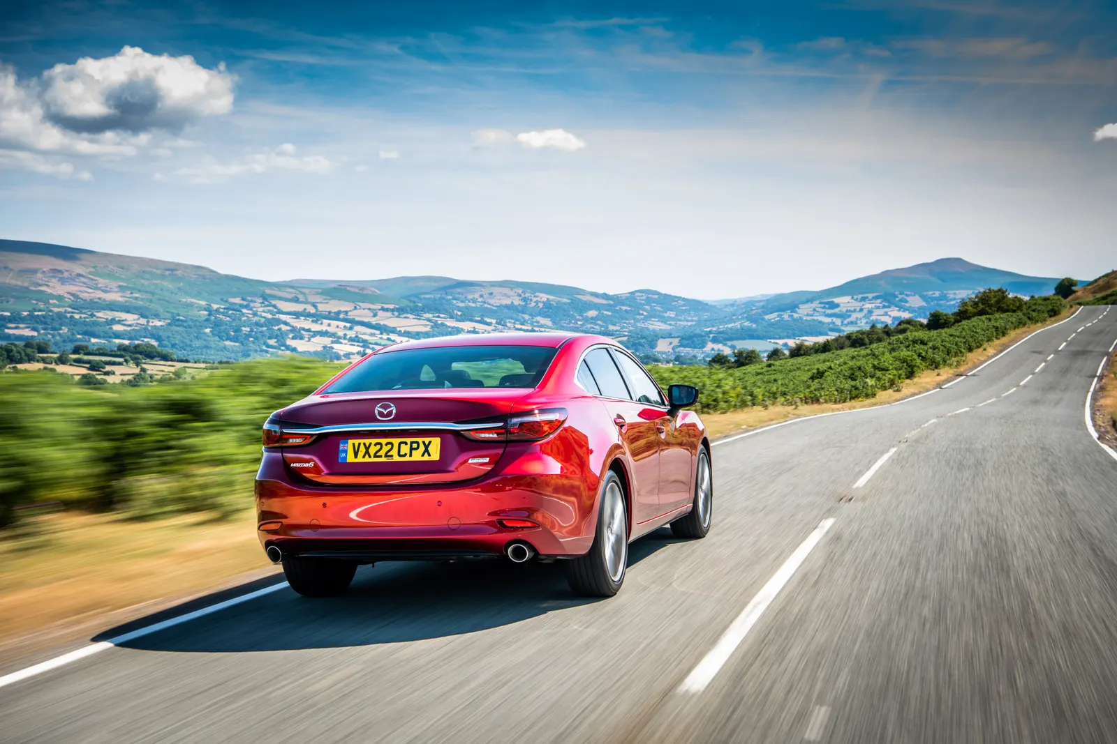 Mazda 6, вид сзади