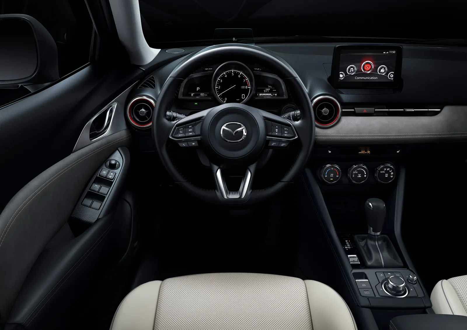 Mazda CX-3, салон