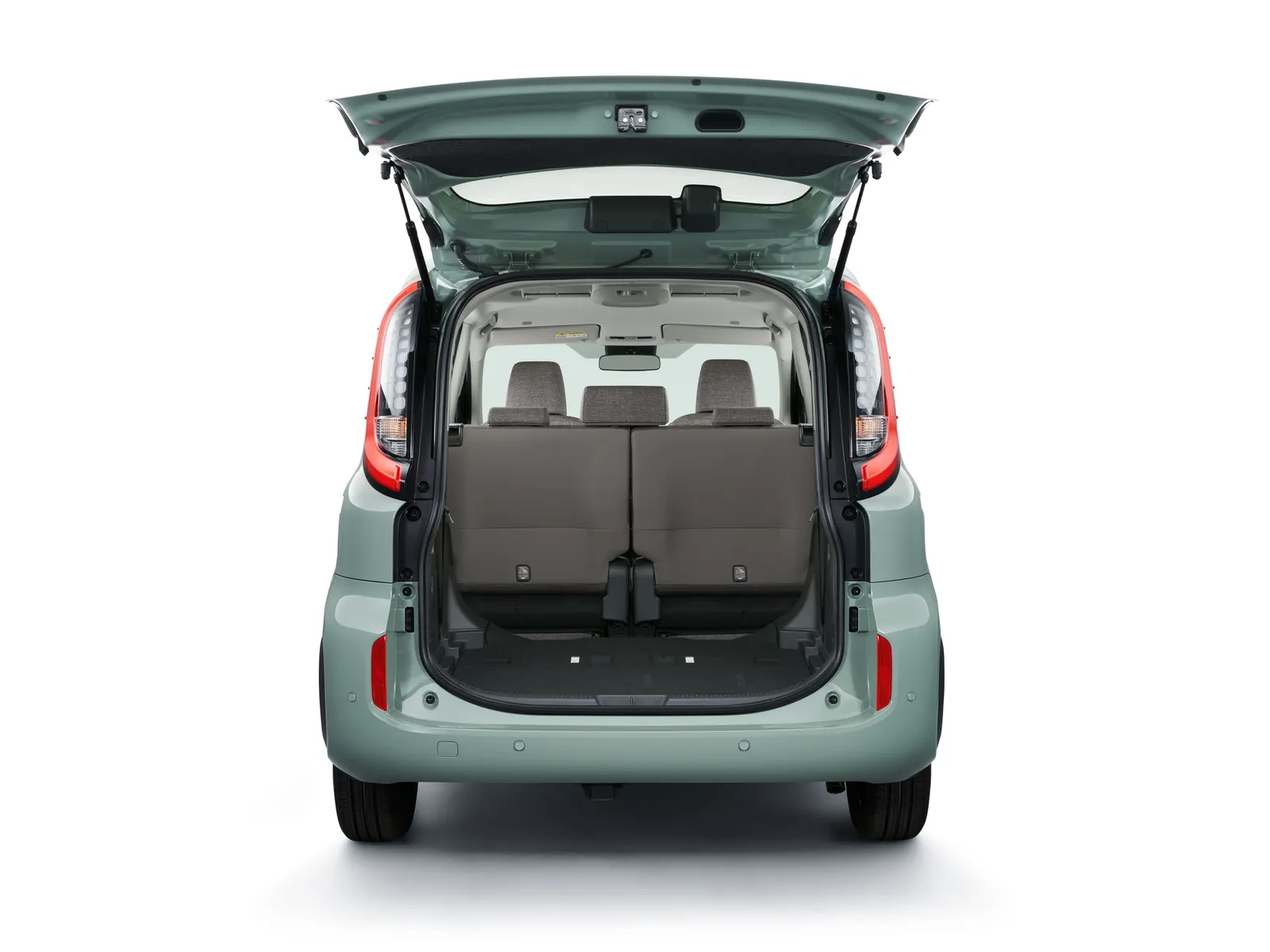 Toyota Sienta, фото 5