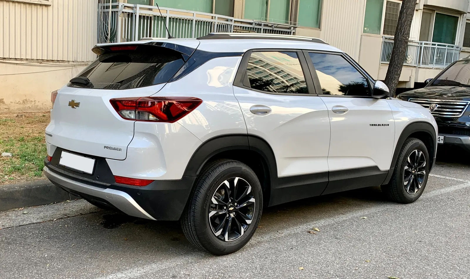 Chevrolet Trailblazer, вид сзади
