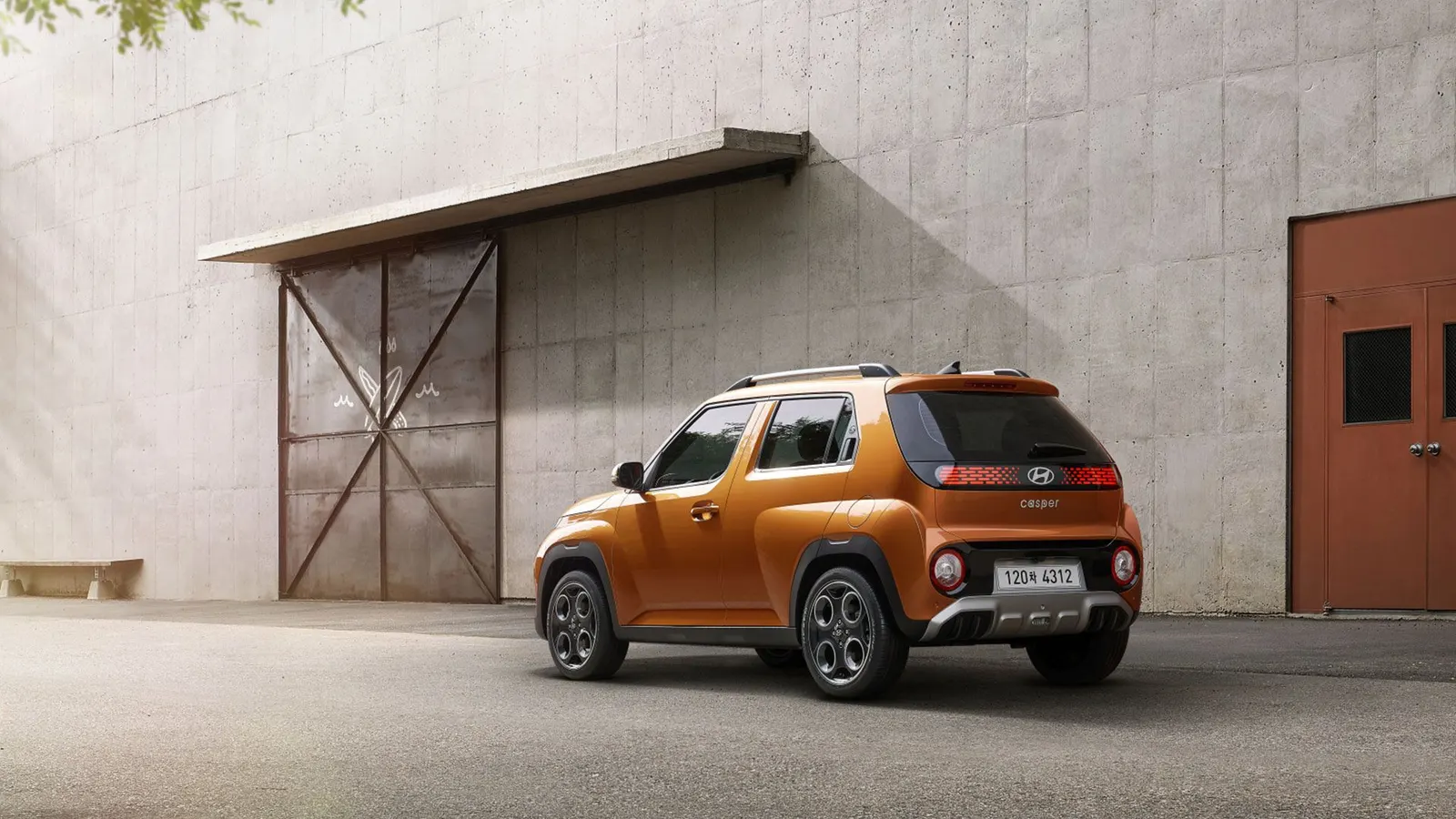 Hyundai Casper, вид сзади