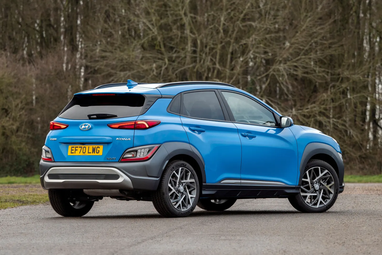 Hyundai Kona, вид сзади