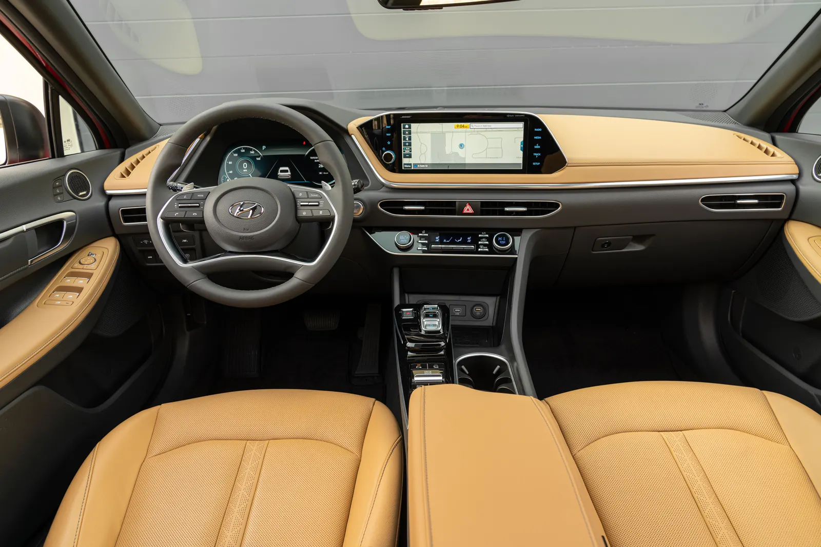 Hyundai Sonata, салон